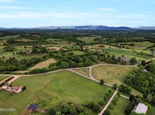 5400 Sinking Creek Rd, Greenback, TN 37742