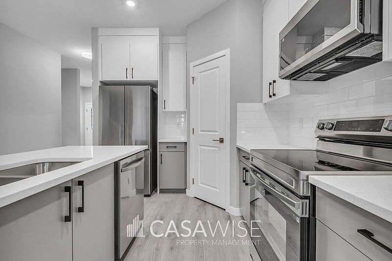 1st image of 11329 126th St NW