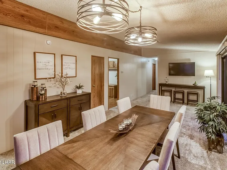 Mescalero Dr — Photo 18