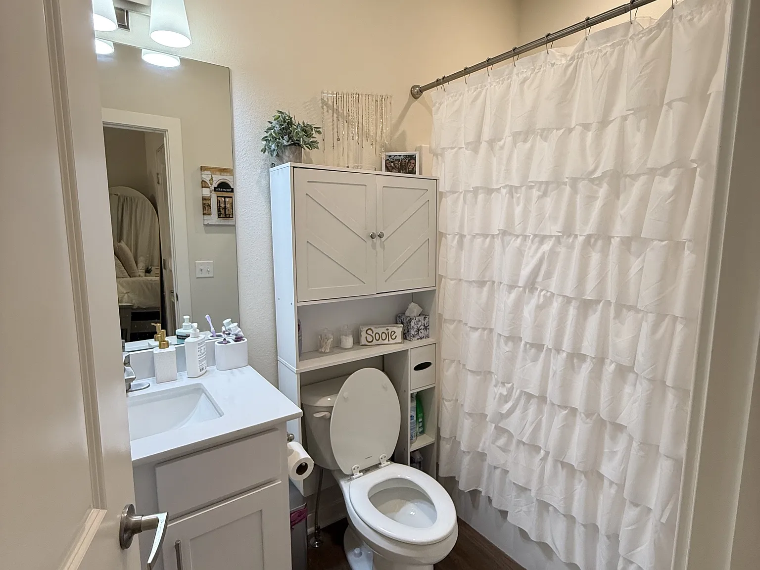 610 North Whitham Avenue - 3 — Photo 4