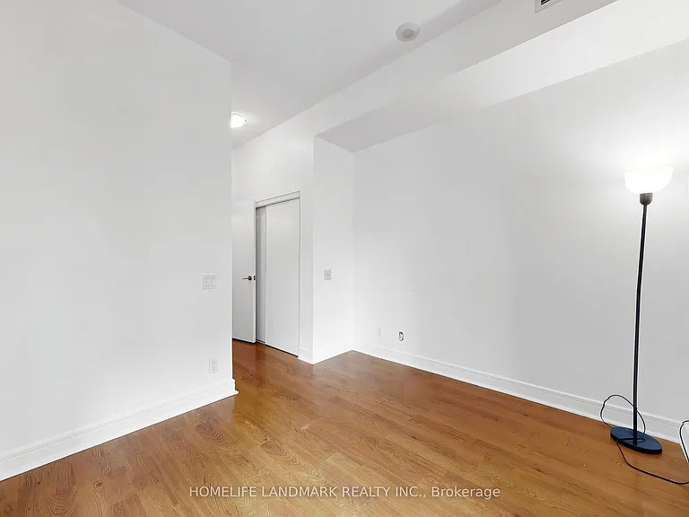 112 George St S #S508 — Photo 29