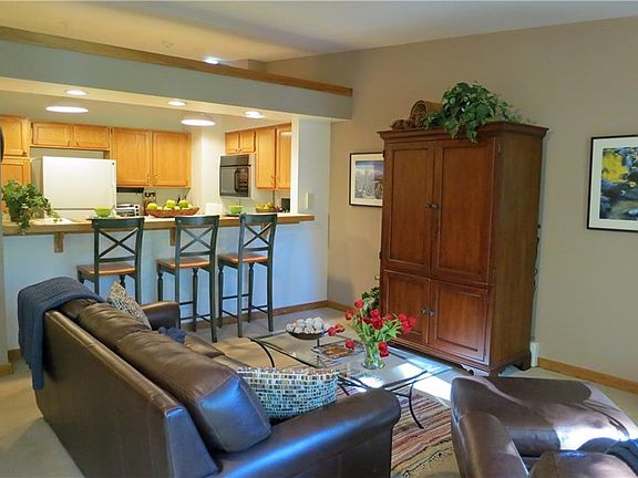 4th image of 929 Northwood Blvd #108