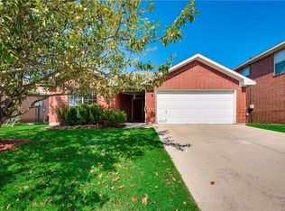 301 Hampstead Dr, Wylie, TX 75098