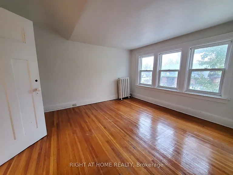 178 Spadina Rd #5 — Photo 5