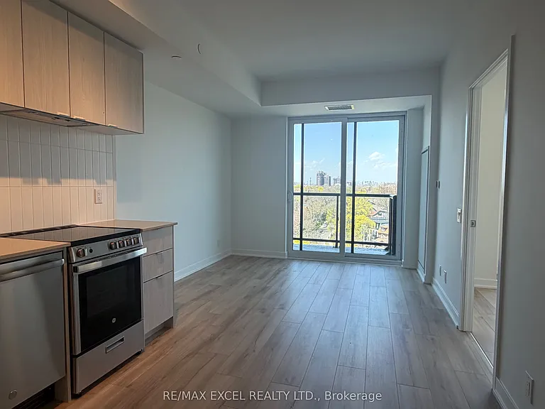 1660 Bloor St W #1013 — Photo 6