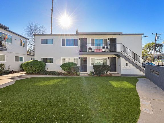 2nd image of 4373-4375 Rosebud Ln #4375-B