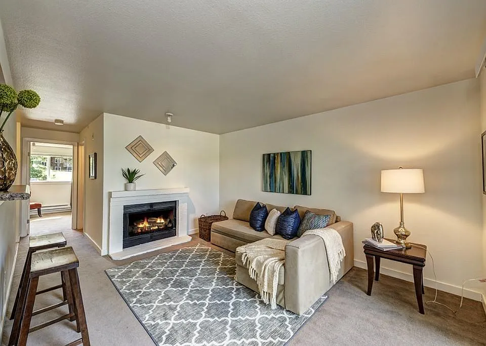 14206 NE 181st Pl #L303