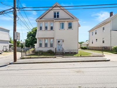 18 Division St, Lincoln, RI, 02838