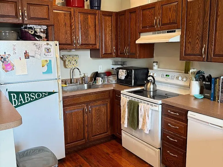 1723 Pine St #B — Photo 6