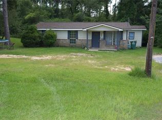 1985 Marion Dr S, Mount Vernon, AL 36560