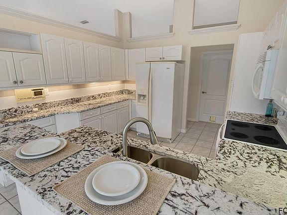 3rd image of 155 Birchwood Dr