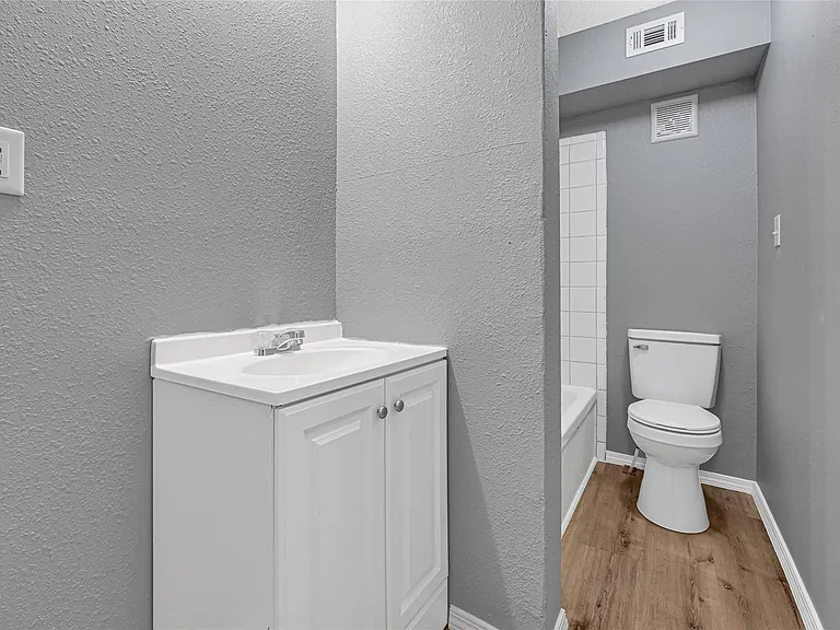 11719 S Spicewood Ln — Photo 9