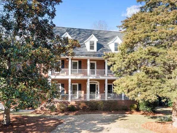 2650 Alanby Ln, Charlotte, NC 28270