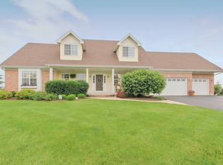 1918 Bison Ln, Johnsburg, IL 60051