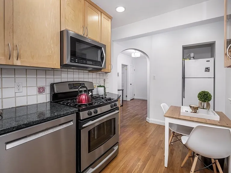 37 Commonwealth Ave #11 — Photo 6