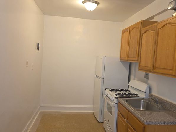 3595 Bainbridge Ave APT 3C