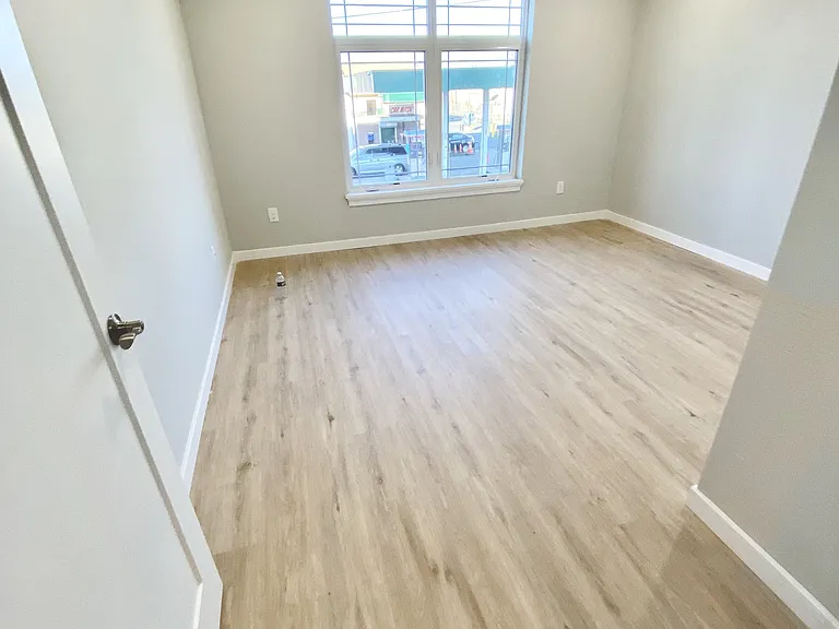 188 Lafayette St #302 — Photo 7