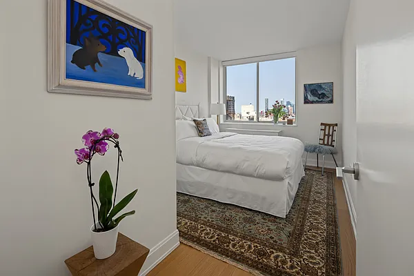 Rented by Compass | media 59