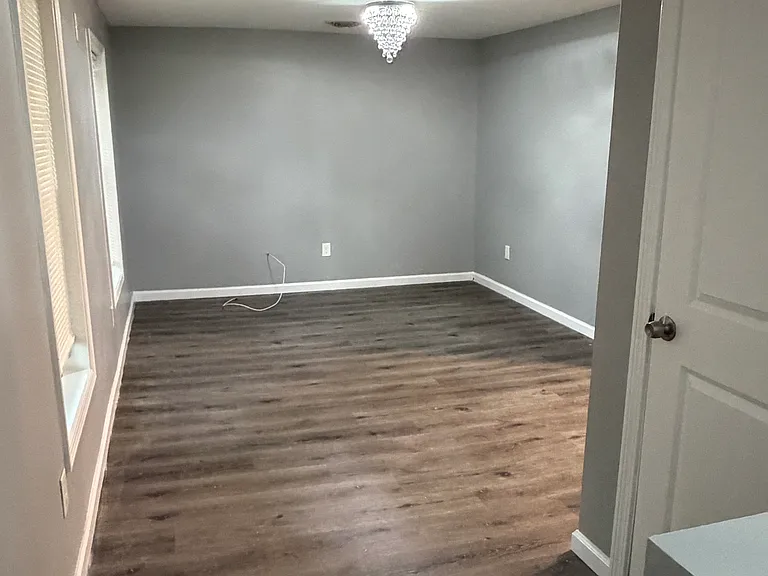 939 Strong St #2 — Photo 4