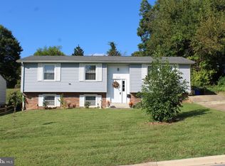 5702 Goucher Dr, College Park, MD 20740