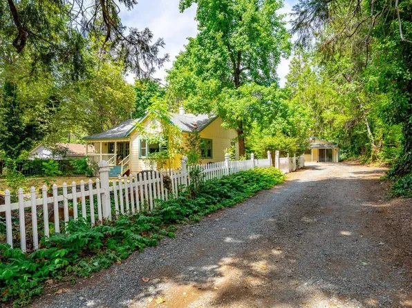 10890 Rough And Ready Hwy, Grass Valley, CA 95945