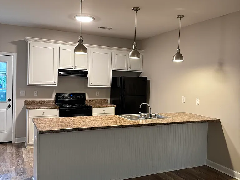 110 Blue Heron Dr #A — Photo 10
