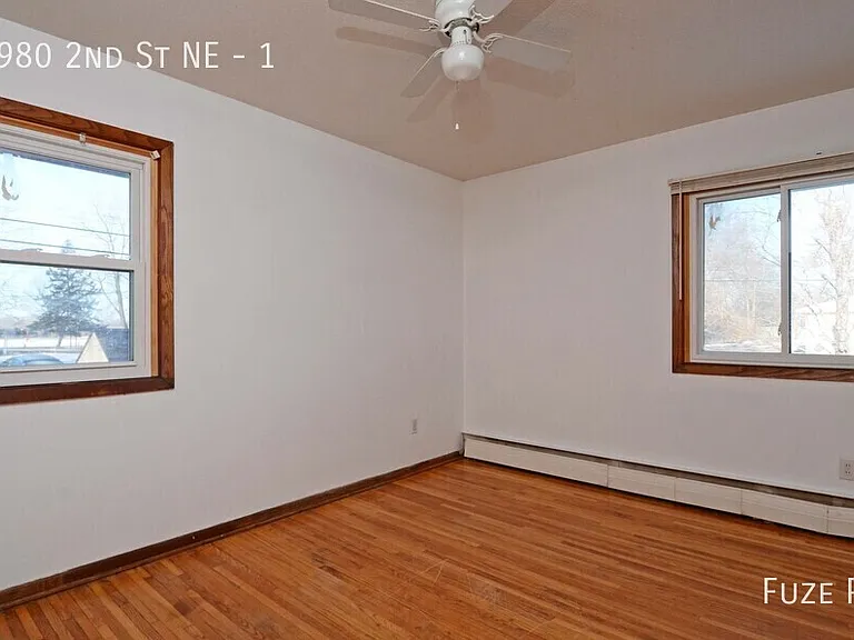 5980 2nd St NE #1 — Photo 3