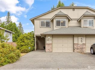 4501 218th St SW #B, Mountlake Terrace, WA 98043