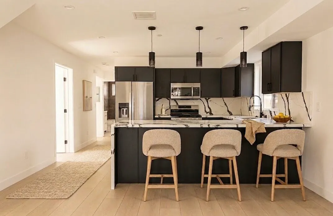 4 bed, 1478 sqft, $3,850 — Photo 3