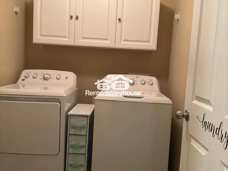 5021 Sherwood Way — Photo 18