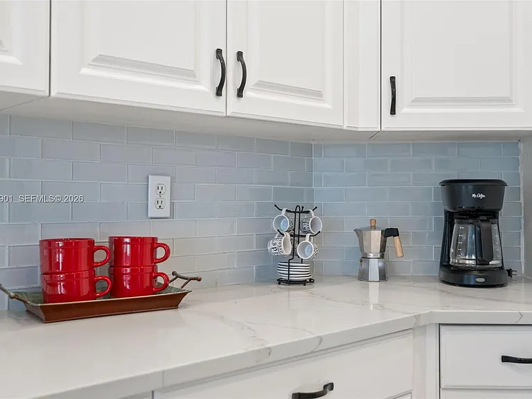21489 Sheridan Run — Photo 36