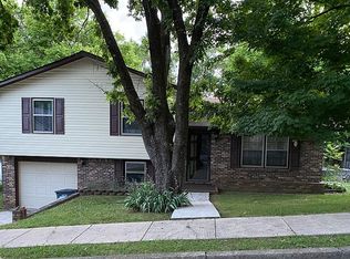402 Franklin Ave N, Fayetteville, TN 37334