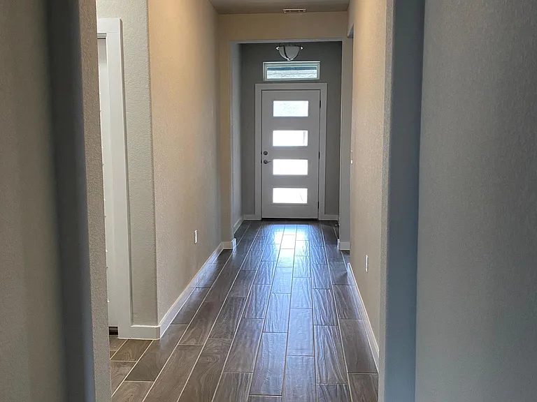 205 Citation Dr — Photo 20