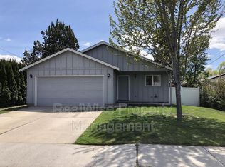 1748 SW Kalama Ave, Redmond, OR 97756