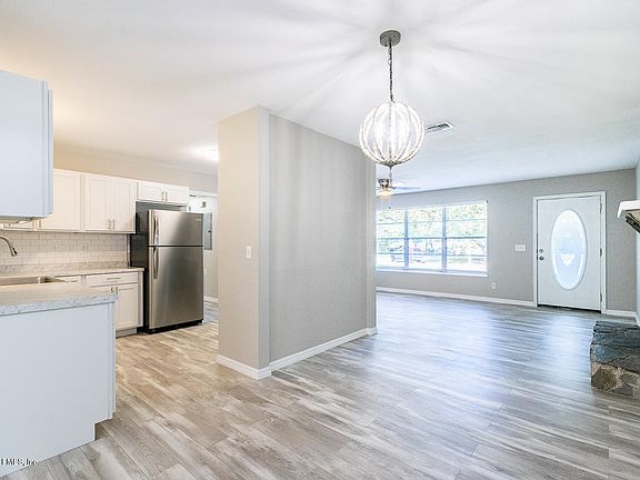3rd image of 8122 Patou Dr S