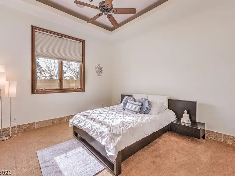 2780 El Camino Rd — Photo 49