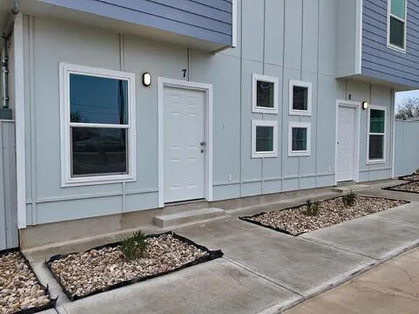 416 J R Rodriguez Cir #7, Eagle Pass, TX 78852