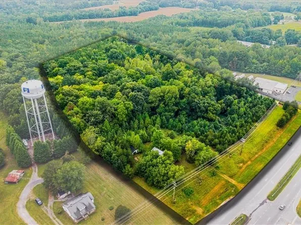 3406 US Highway 220, Madison, NC 27025