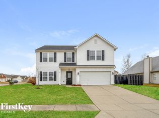 6445 Dusty Laurel Dr, Whitestown, IN