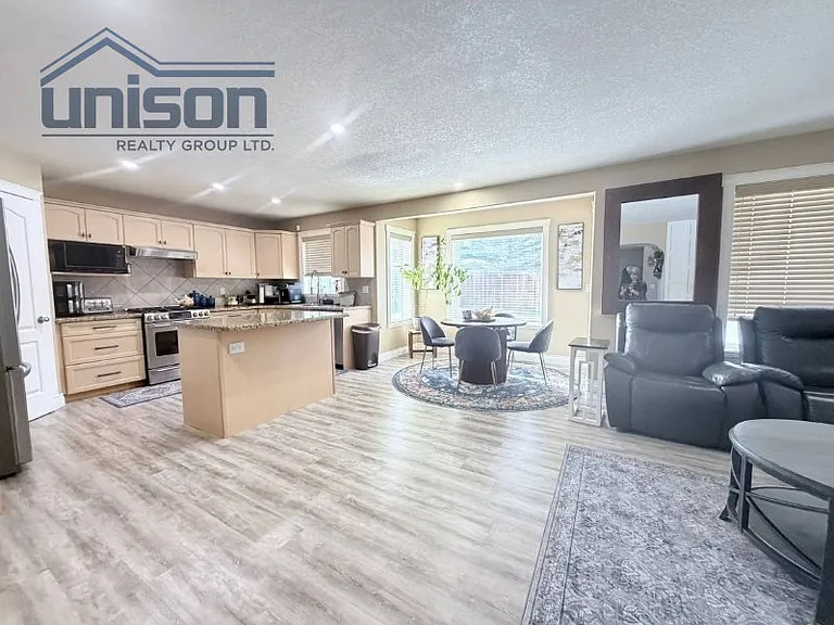 66 Royal Highland Rd NW — Photo 12