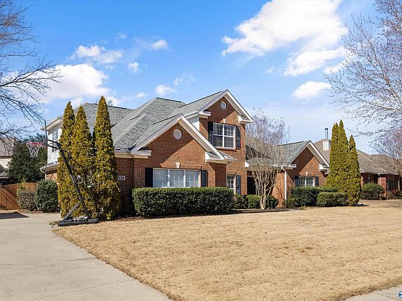 3rd image of 3124 Tenker Creek Ln SE
