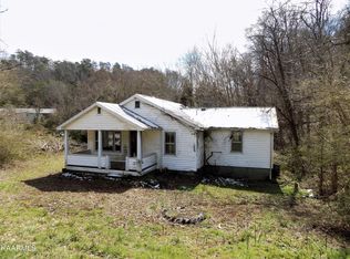 2395 White Oak Grove Rd, Morristown, TN 37813