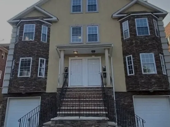 212 N Walnut St, East Orange, NJ 07017