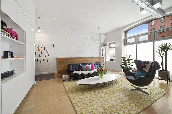 Sold by Corcoran | media 8