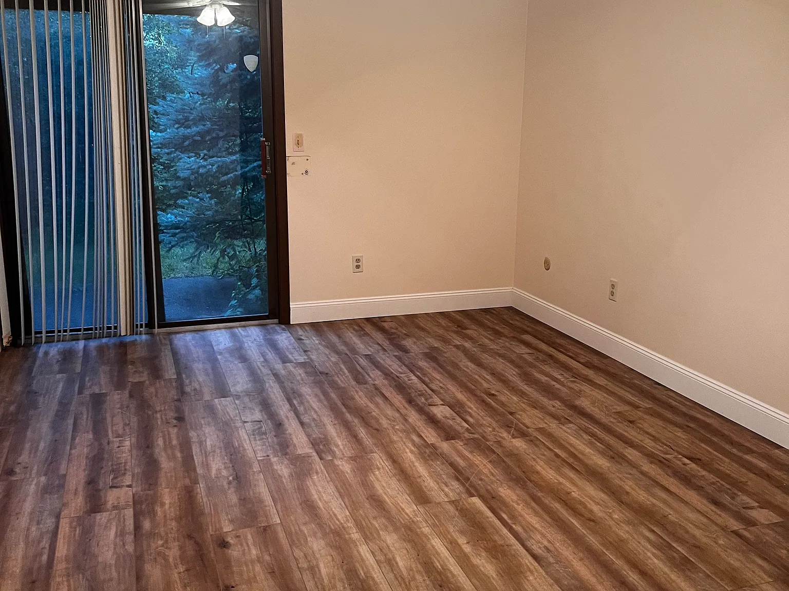 3241 Mayfield Rd — Photo 4