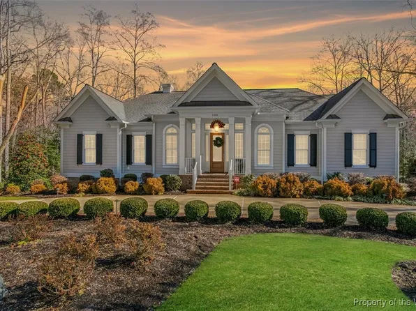 109 Fords Colony Dr, Williamsburg, VA 23188