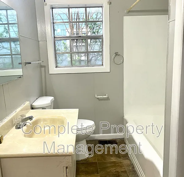 2108 48th Place Ensley — Photo 10