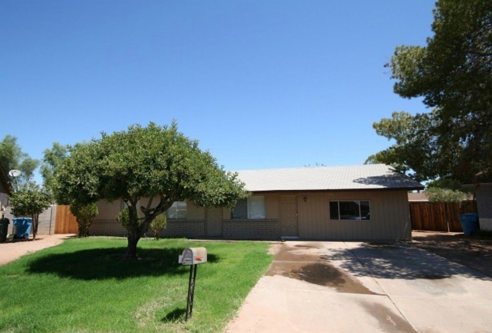 1st image of 1843 N 46th Ave