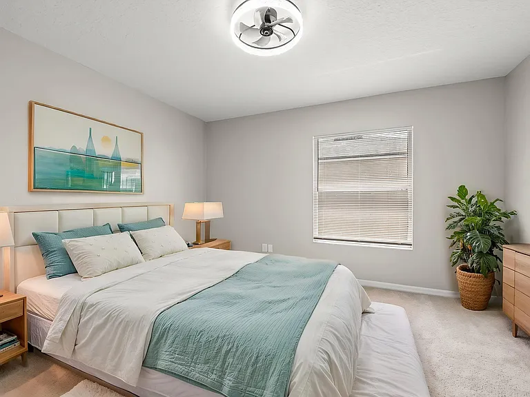 1752 Portcastle Cir — Photo 52