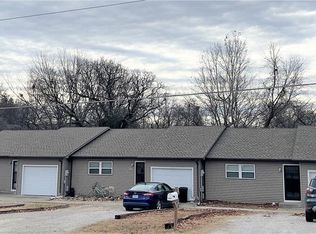 14200-06 E Nutmeg Rd, Nevada, MO 64772